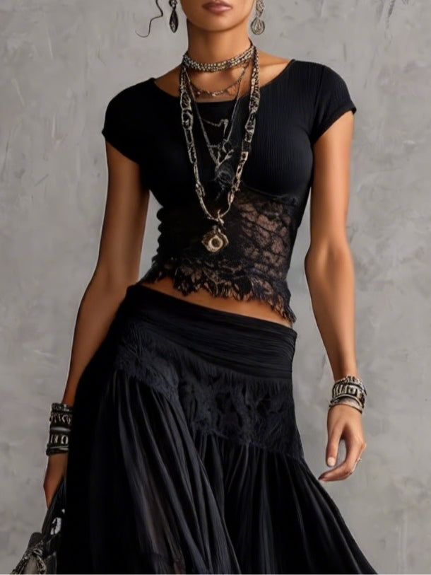 Conjunto Negro Top en Encaje Semitrasparente y Falda Maxi plisada